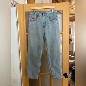 Empyre Light Wash Boyfriend Jeans Size 32